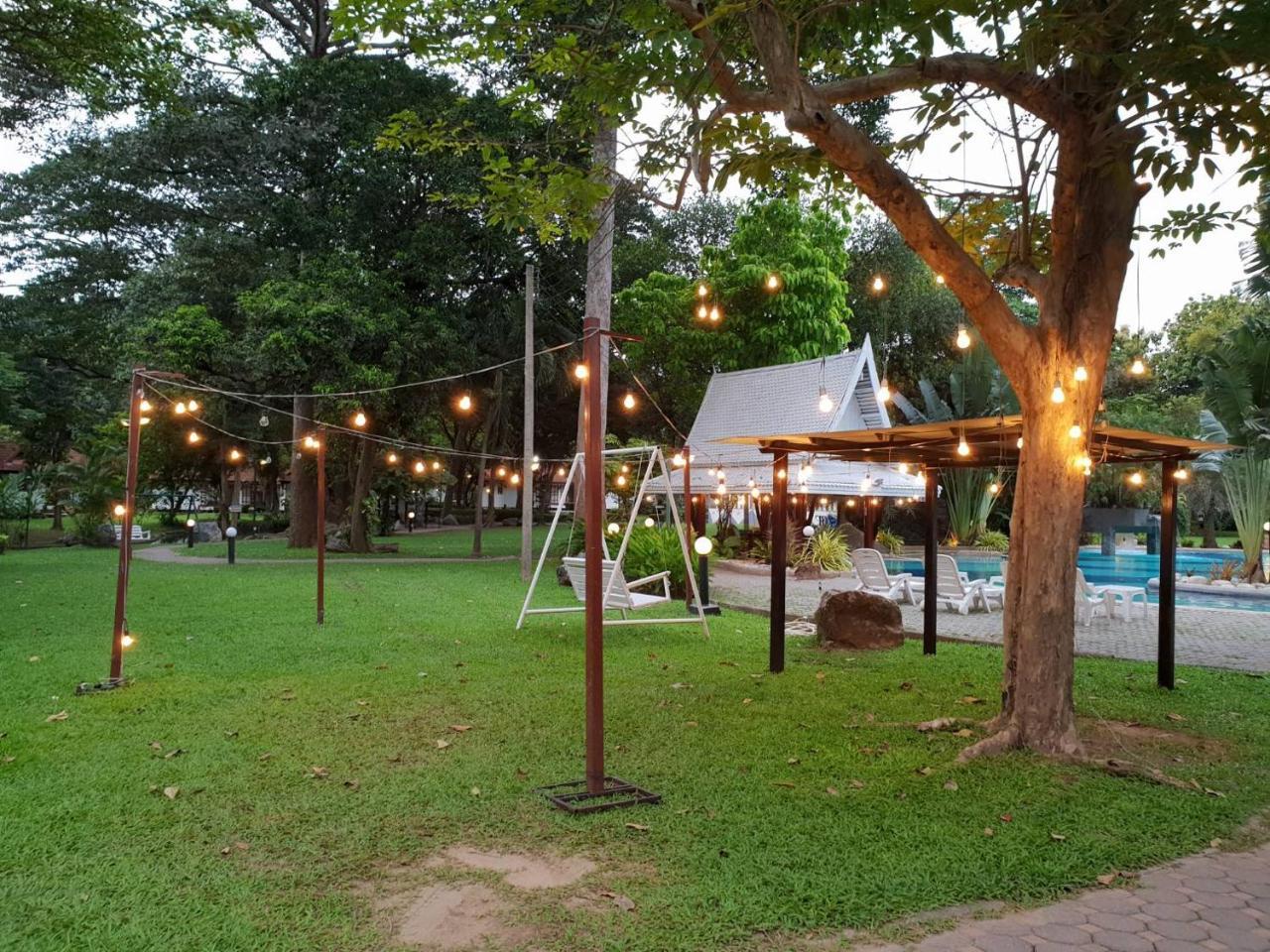 Supalai Pasak Resort Hotel And Spa Kaeng Khoi Exteriör bild