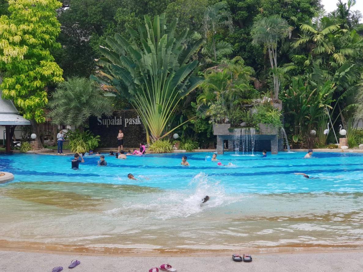 Supalai Pasak Resort Hotel And Spa Kaeng Khoi Exteriör bild